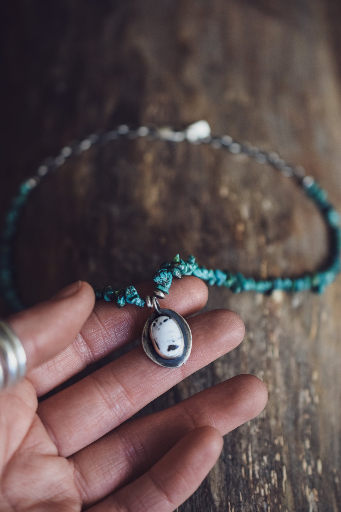 Pebbles Choker/Collarette - White Buffalo