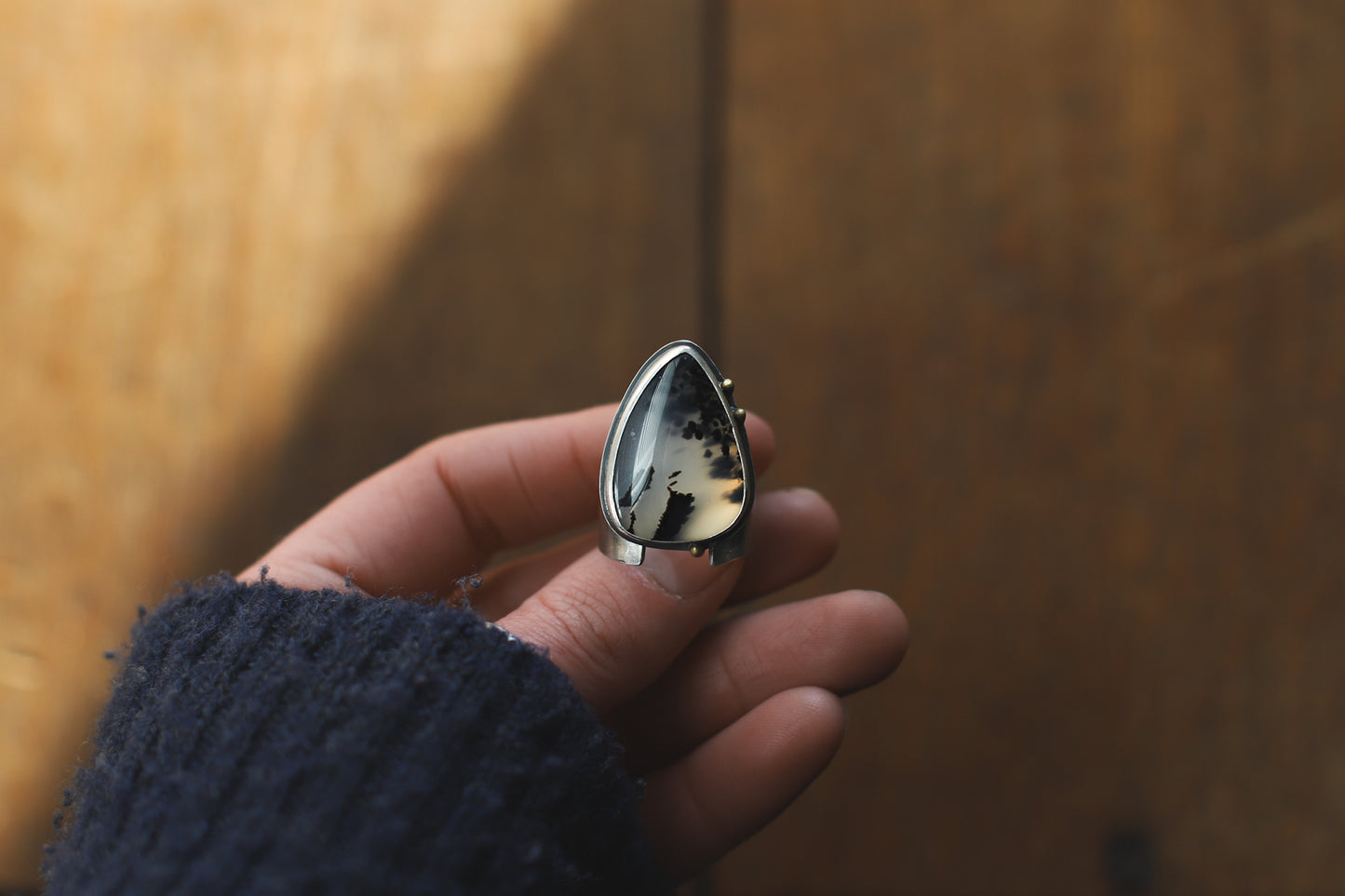 Smoke & Dust Ring - Montana Agate - Q 1/2 / 8.5