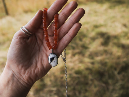 Hopi Necklace - White Buffalo + Carnelian