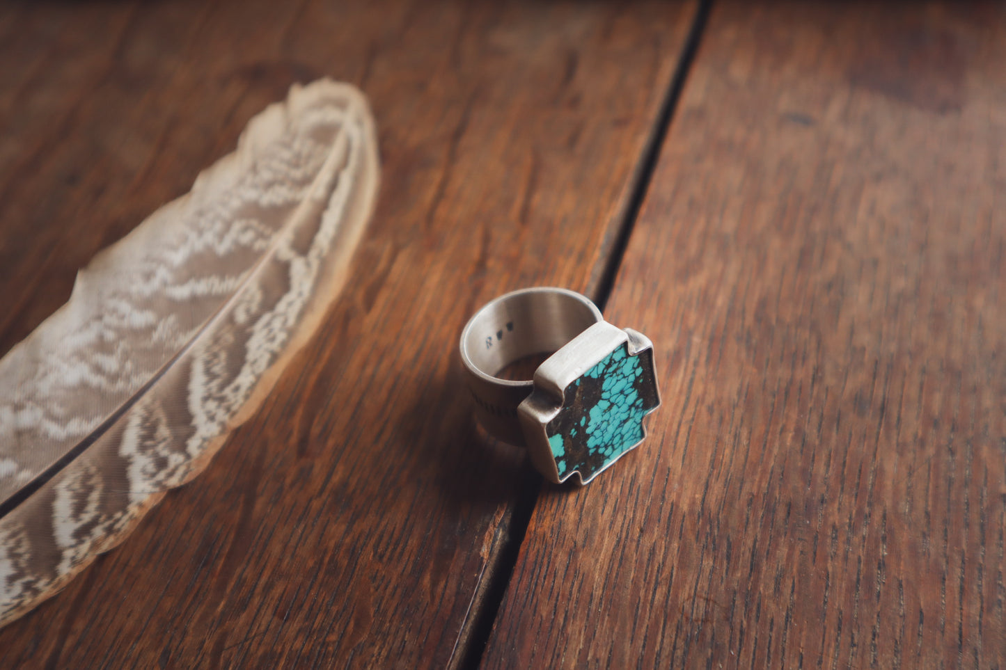 Cloud Mountain Cross Ring - P / 7.5
