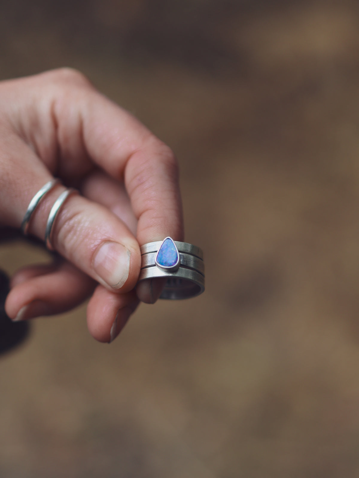 Opal Stackers - Q 1/2 / 8.5